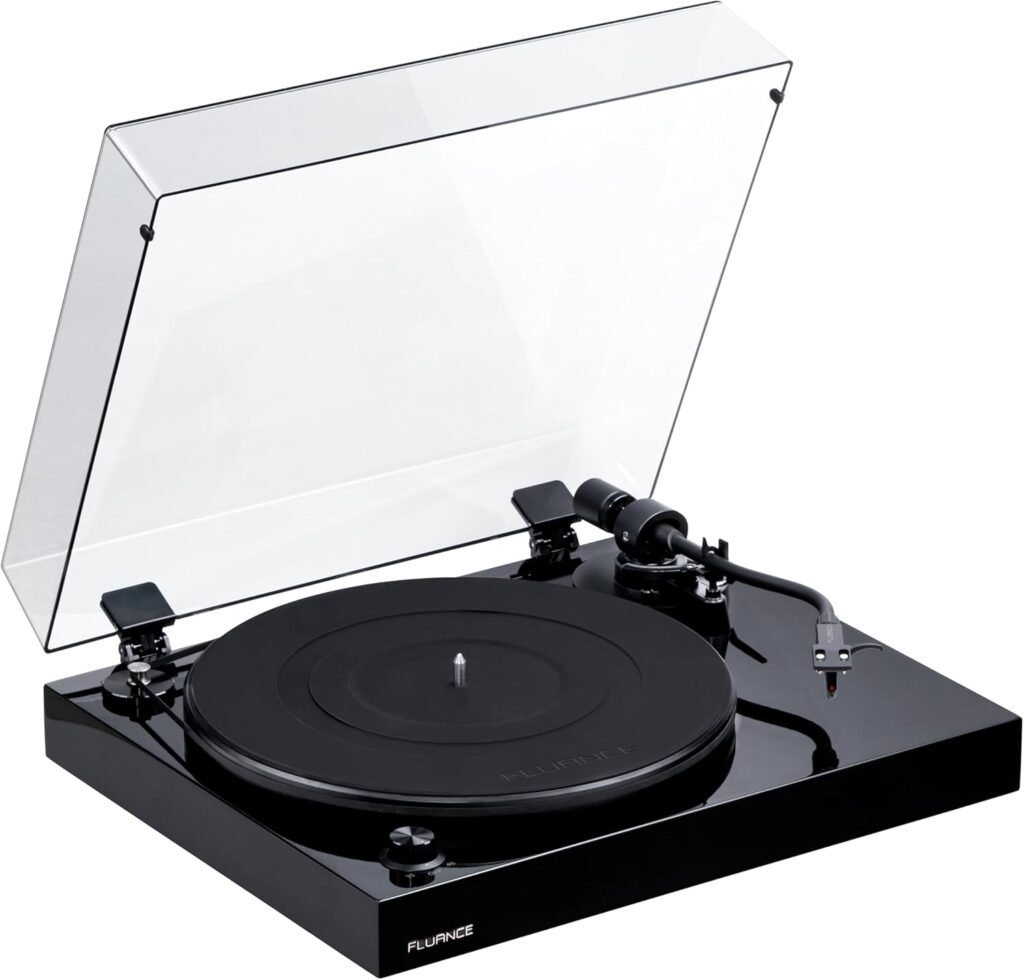 Fluance RT82